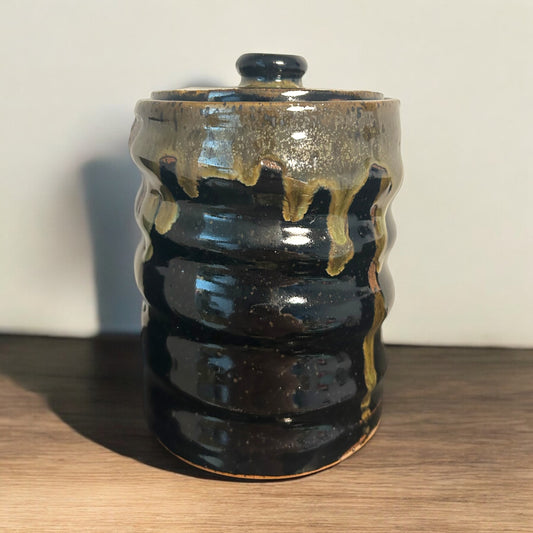 Black & Green Jar